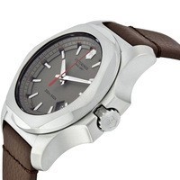Мужские часы Victorinox Swiss Army I.N.O.X V241738
